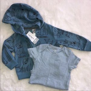 👶Carter’s NWT two piece 9 months